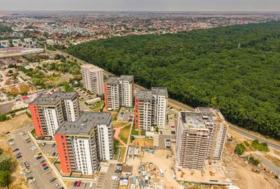 Apartament cu 3 camere decomandat în Lipovei - 2