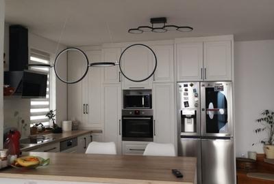 Casă cu 3 camere în Central - 2