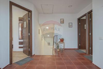 Casă cu 6 dormitoare, fiecare cu baie proprie - Str. Morii, Brașov! - 29