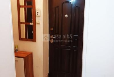 Nicolina - Sectia 6 Politie | apartament 1 camera decomandat | etaj 1 - 8