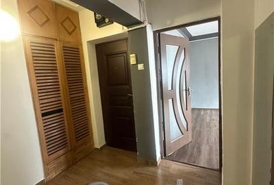 Apartament cu 2 camere decomandat în Podul de Fier - 1