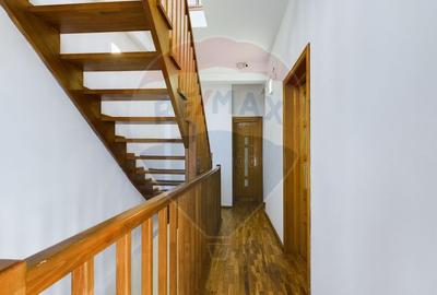 Casă individuală cu 5 camere cu Canalizare în Eroii Revoluției - 7