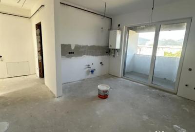 Apartament cu 2 camere decomandat în Gării - 2