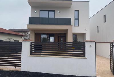 Casa individuala noua cu 4 camere. Aspect mediteranean, an 2025. Comision 0 - 28