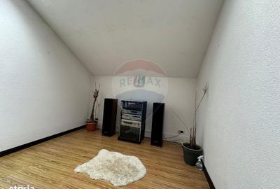 Casă cu 4 camere în Central - 1