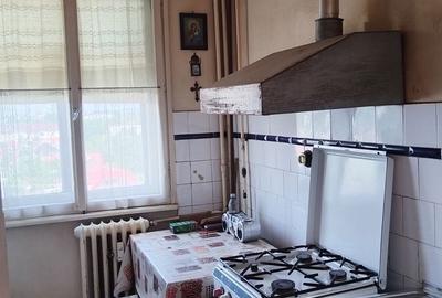 Apartament cu 3 camere semidecomandat în Andrei Mureșanu - 12