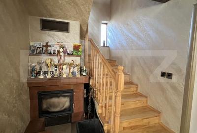 VILĂ deosebita cu piscina si panorama spre padure - 3