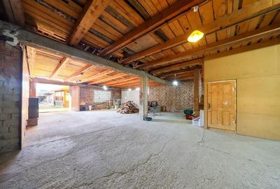 Casa de vanzare Rasnov + Spatiu Comercial | Teren 1062mp - 48