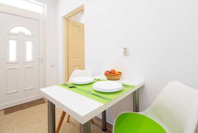 Apartament cu 2 camere decomandat în Ultracentral