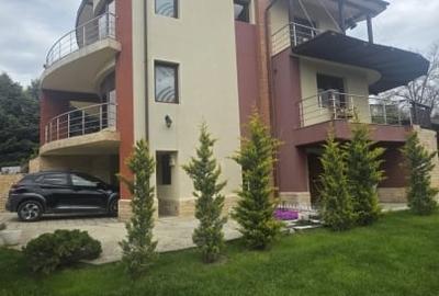 Casă individuală cu 7 camere în Central - 25