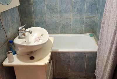 Garsonieră decomandată în Central - 2