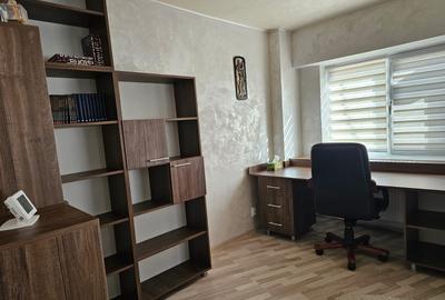 Apartament cu 3 camere decomandat în Central - 9