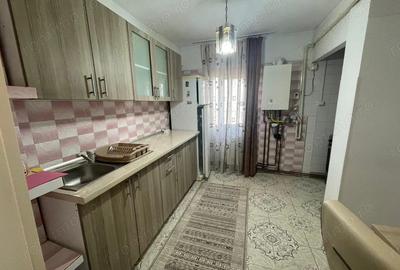 Soarelui-Gen. 30 | 3 camere | Centrala proprie | 2 balcoane - 2