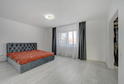 Casă cu 4 camere cu Teren 265 Mp în Olteni - 11