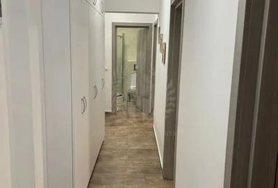 Apartament cu 3 camere decomandat în Central - 11