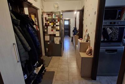 Apartament cu 3 camere decomandat în Corunca - 8