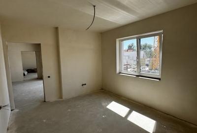 Apartament cu 3 camere semidecomandat în Semicentral - 4