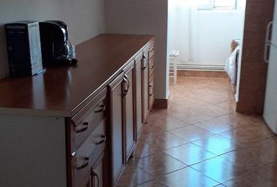 Apartament cu 2 camere decomandat în Central - 1