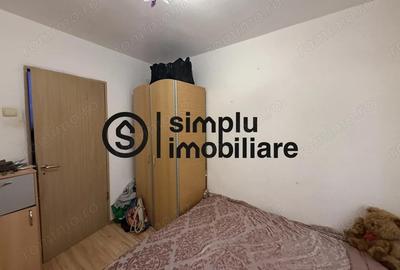Apartament cu 3 camere semidecomandat în Central - 1