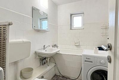 Apartament cu 3 camere decomandat în Decebal - 4