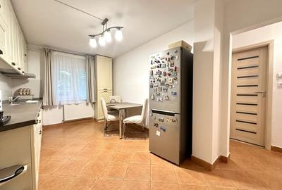 Apartament renovat, 3 camere, 60 mp utili, parter - zona Lipovei - 9