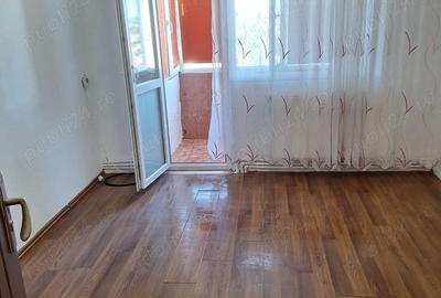 Apartament cu 3 camere decomandat în Central - 13