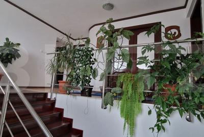 Casă cu 4 camere în Șimnicu de Jos - 17