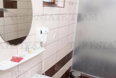 Casă cu 10 camere cu Teren 974 Mp în Central - 4