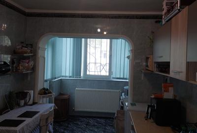 Apartament cu 2 camere decomandat, mobilat în Tomis Nord - 6