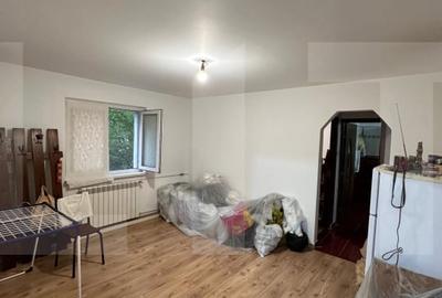 Apartament 2 camere, 36 mp, zona Luica