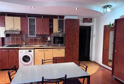 Apartament cu 2 camere decomandat în Central - 3