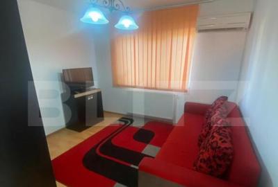 Apartament cu 3 camere decomandat, mobilat în Micro 11