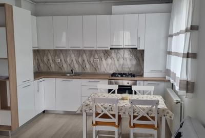 Apartament cu 2 camere decomandat în Ulmi - 2