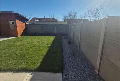 Casă cu 3 camere cu Canalizare în Albina - 18