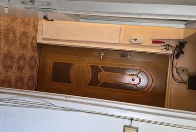 Apartament cu 3 camere semidecomandat în Central - 2