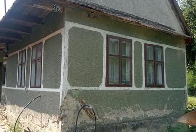 Casă cu 2 camere cu Teren 1068 Mp în Central - 2