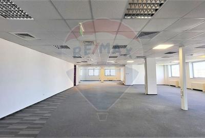 Spatiu de birouri de inchiriat 330 - 550 mp Clasa A Comision 0% - 2