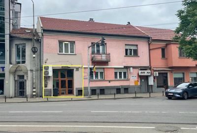 Spațiu comercial, de 100 mp, în Central - 2