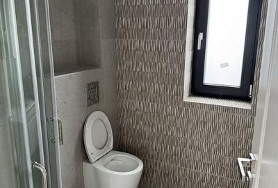 Spațiu comercial, de 77 mp, în Central - 1