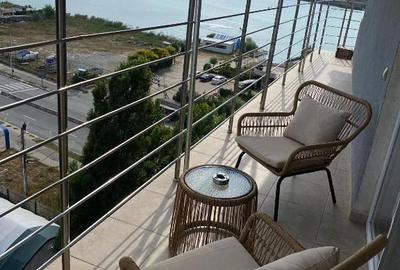 Apartament cu 2 camere semidecomandat în Central - 1