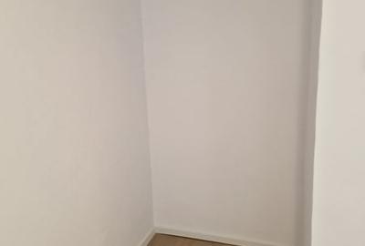 Apartament cu 4 camere semidecomandat în Militari - 3