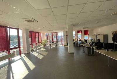 Spațiu industrial, 840 mp în Exterior Est