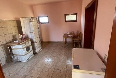 Casă cu 4 camere în Central - 5