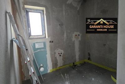 Casă cu 4 camere cu Teren 690 Mp în Central - 2