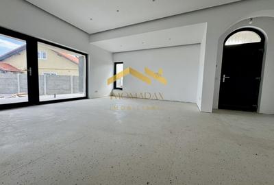 Casă individuală cu 3 camere cu Canalizare în Utvin - 8