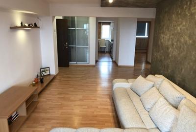 Apartament de 3 camere -Mihalache-Domenii