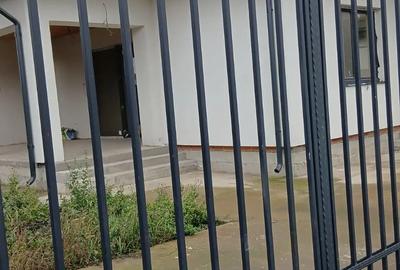 Casa de vanzare Casa de vanzare - 2