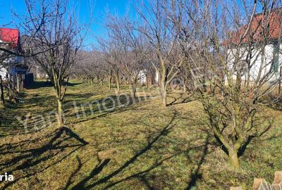 Teren de 1422 mp, în Corbeni