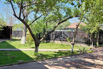 Casă cu 4 camere cu Teren 450 Mp în Românești - 2