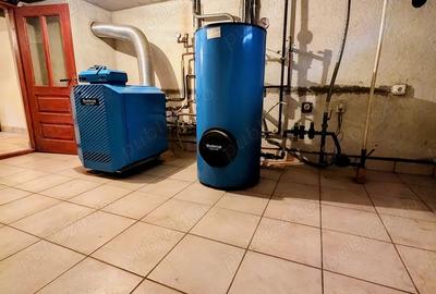 Proprietar vand vila d+p+e+m cu o suprafata generoasa de 540 mp construiti, teren amplu de 950 mp - 10